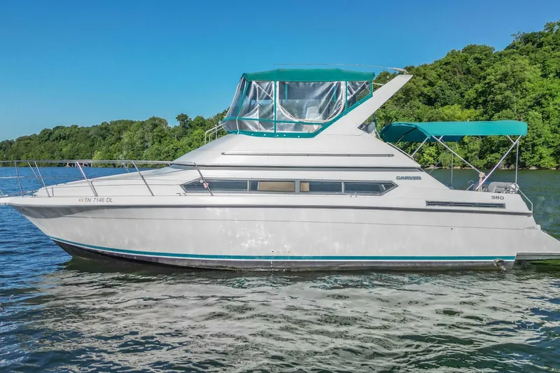 Slide: The Image of Carver Yachts 380 Santego 1994 - 6958301