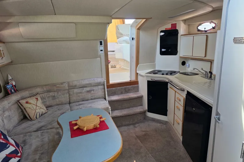 Slide: The Image of Sea Ray 370 Express Cruiser 1994 - 7244727