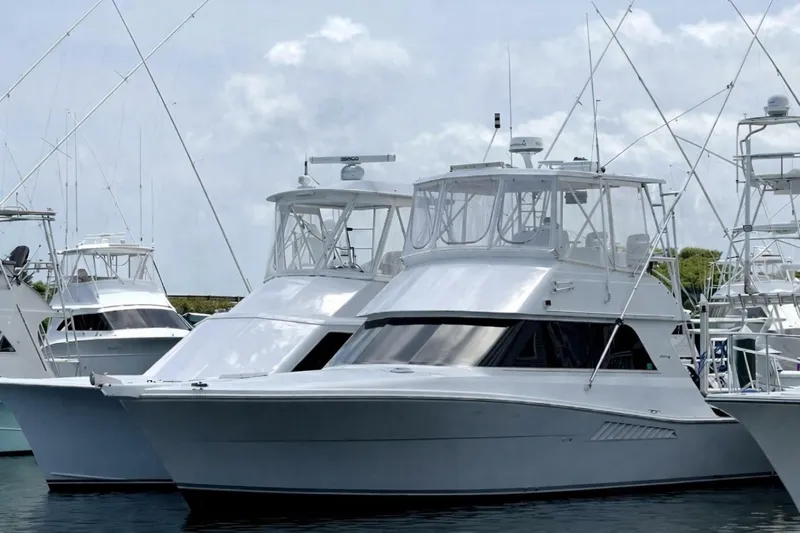 The Image of Viking 38 Convertible 1994 - 7244743