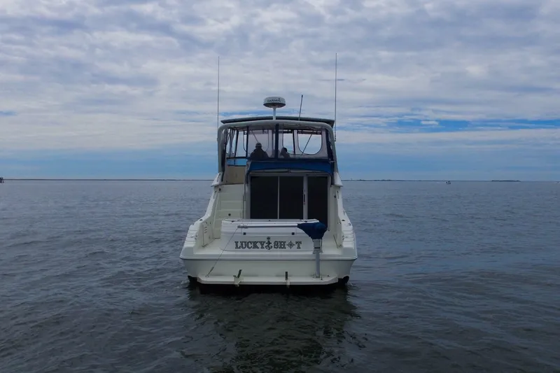 Slide: The Image of Sea Ray 440 Express Bridge 1993 - 6963844