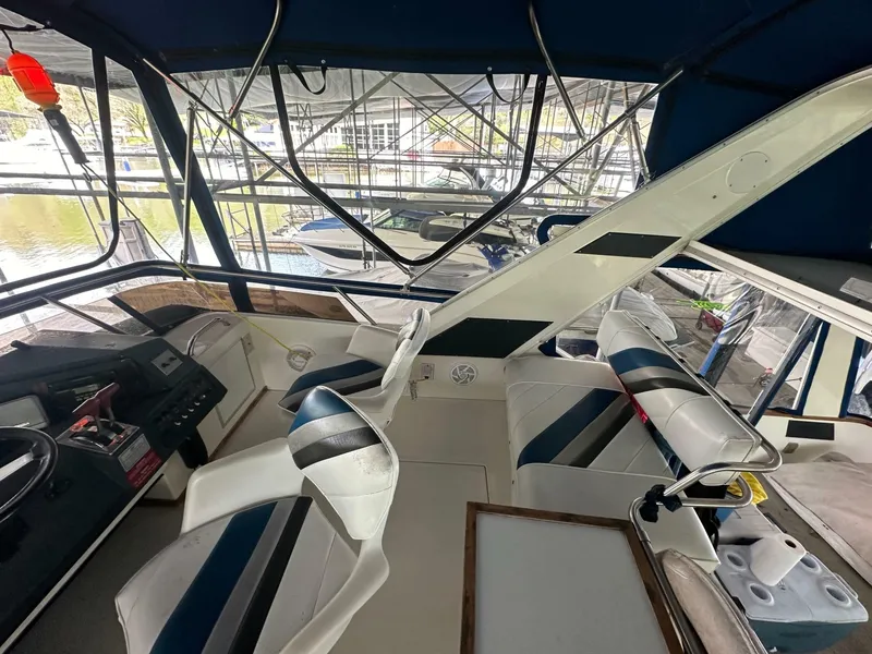 Slide: The Image of Sea Ray 380 Aft Cabin 1991 - 6958506