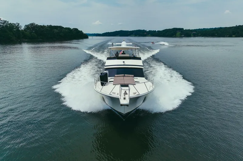 Slide: The Image of Viking 53 Convertible 1990 - 7244962