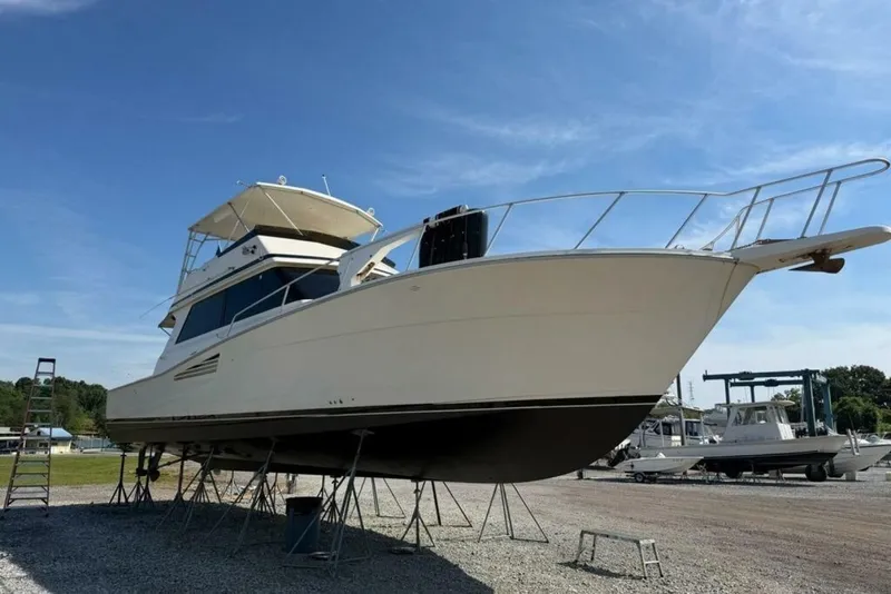 Slide: The Image of Viking 53 Convertible 1990 - 7245161