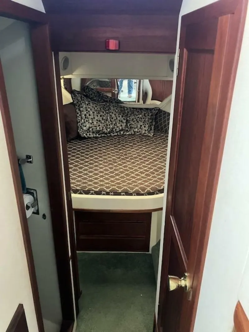 Slide: The Image of Blue Water 55' Coastal Cruiser 1989 - 7153304