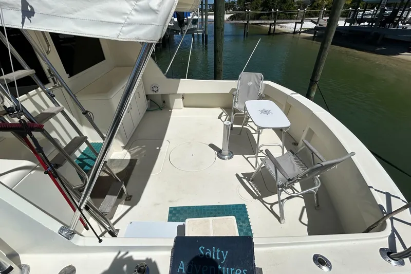 Slide: The Image of Hatteras 45 Convertible 1989 - 6958757