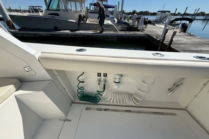 Slide: The Image of Phoenix Bass Boat 34 SFX Convertible 1987 - 6989573