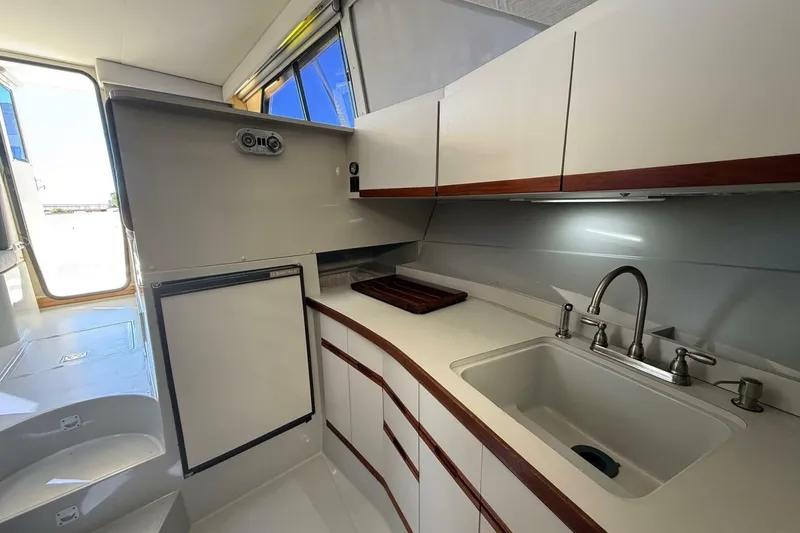 Slide: The Image of Phoenix Bass Boat 34 SFX Convertible 1987 - 6989675