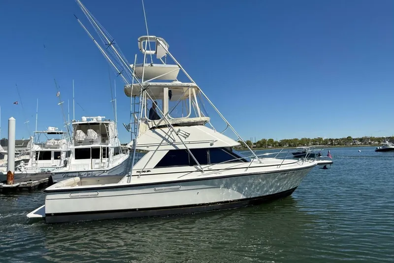 Slide: The Image of Phoenix Bass Boat 34 SFX Convertible 1987 - 7245607
