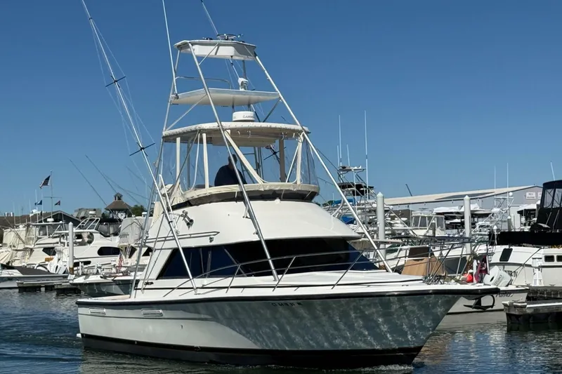 Slide: The Image of Phoenix Bass Boat 34 SFX Convertible 1987 - 6989300