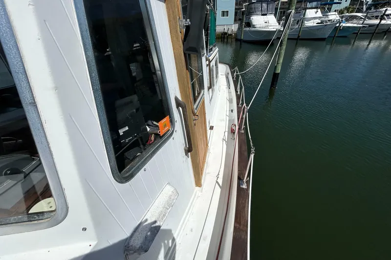 Slide: The Image of Transpacific Marine Eagle 32 Trawler 1987 - 7153326