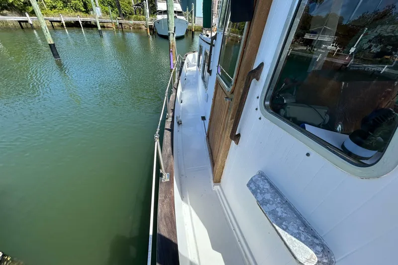Slide: The Image of Transpacific Marine Eagle 32 Trawler 1987 - 7153322