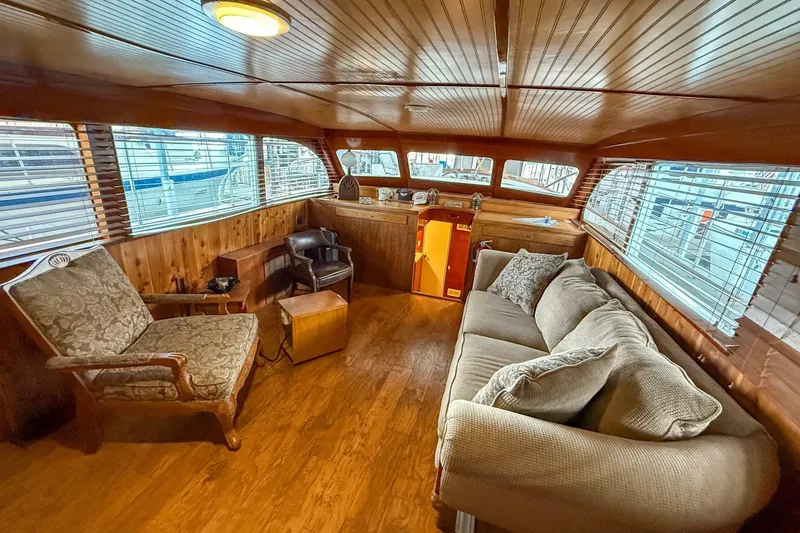 Slide: The Image of Burger Pilothouse 1956 - 6960857