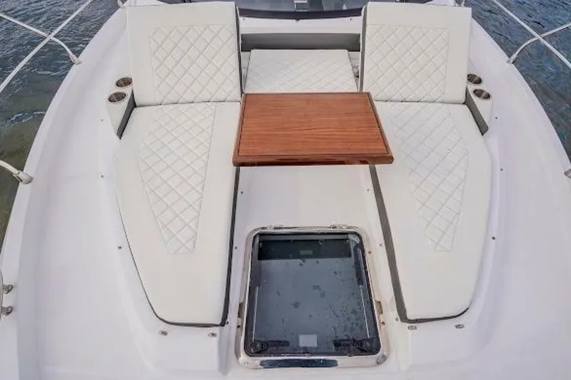 Slide: The Image of Cruisers 42 Cantius 2023 - 7229155