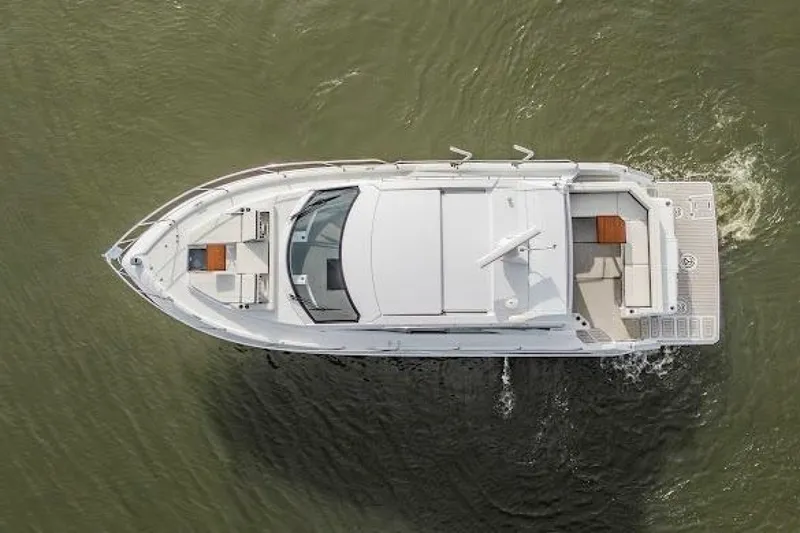 Slide: The Image of Cruisers 42 Cantius 2023 - 6942059