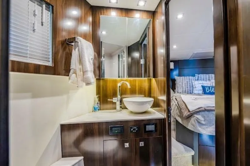 Slide: The Image of Cruisers 42 Cantius 2023 - 6942157
