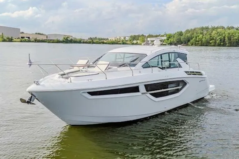 Slide: The Image of Cruisers 42 Cantius 2023 - 7229066