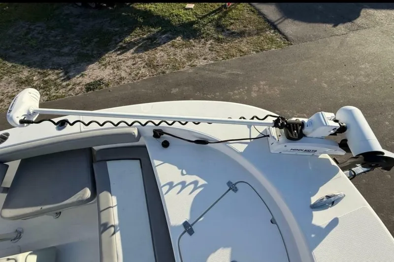 Slide: The Image of Falcon Boats F22 2023 - 6942249