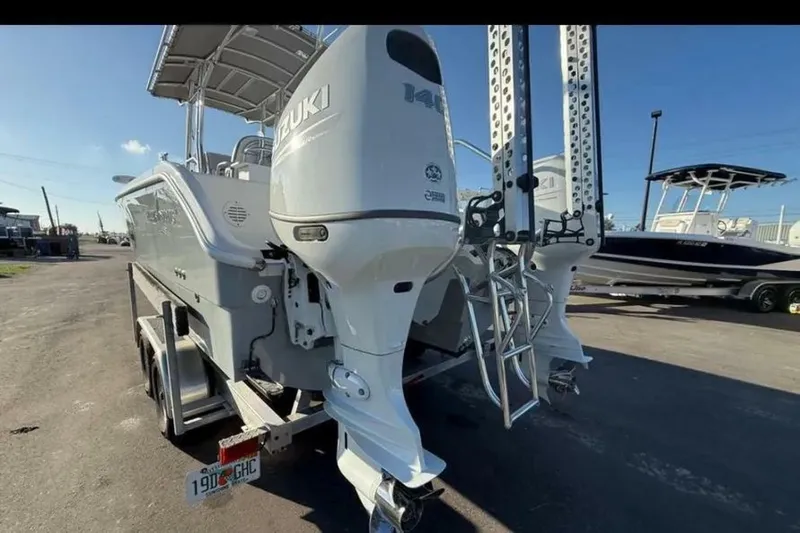 Slide: The Image of Falcon Boats F22 2023 - 6942255