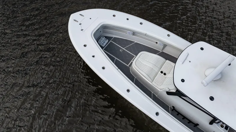 Slide: The Image of Front Runner 39 Center Console 2023 - 6942247