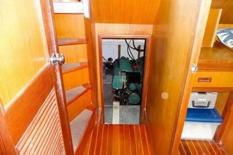 Slide: The Image of Sea Ranger 45 Sea Ranger 1981 - 7395348