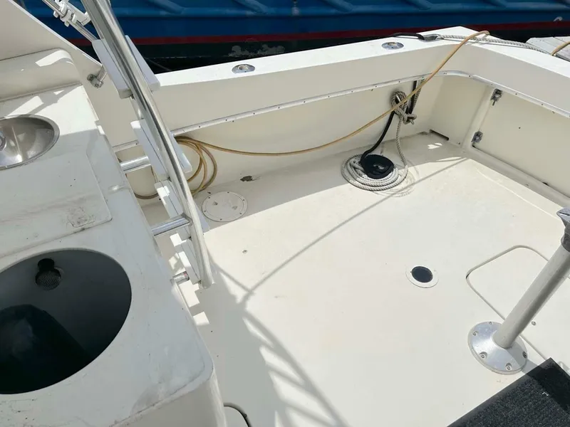 Slide: The Image of Hatteras 36 Convertible 1975 - 6960622