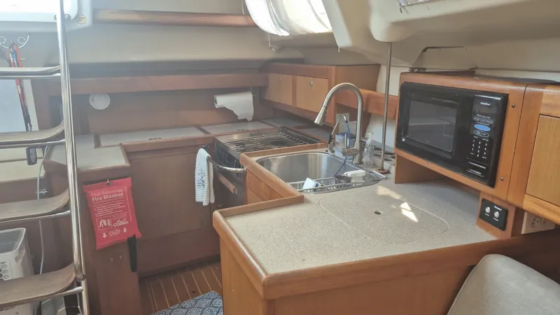Slide: The Image of Galley Looking Aft - 6930507