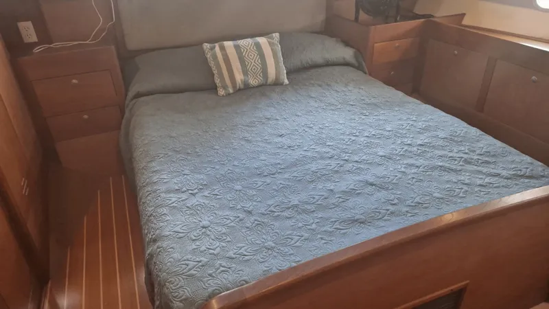 Slide: The Image of Owner's Cabin - 6930508