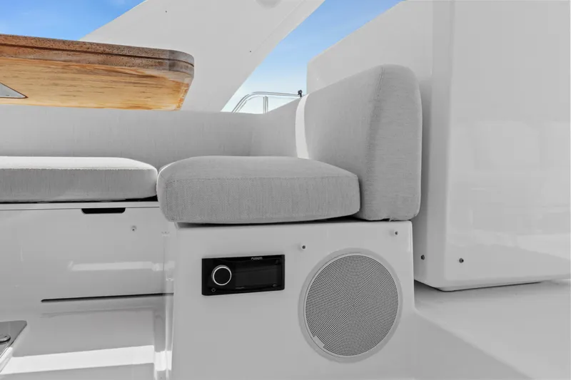 Slide: The Image of Azimut 50 FLYBRIDGE 2022 - 6930318