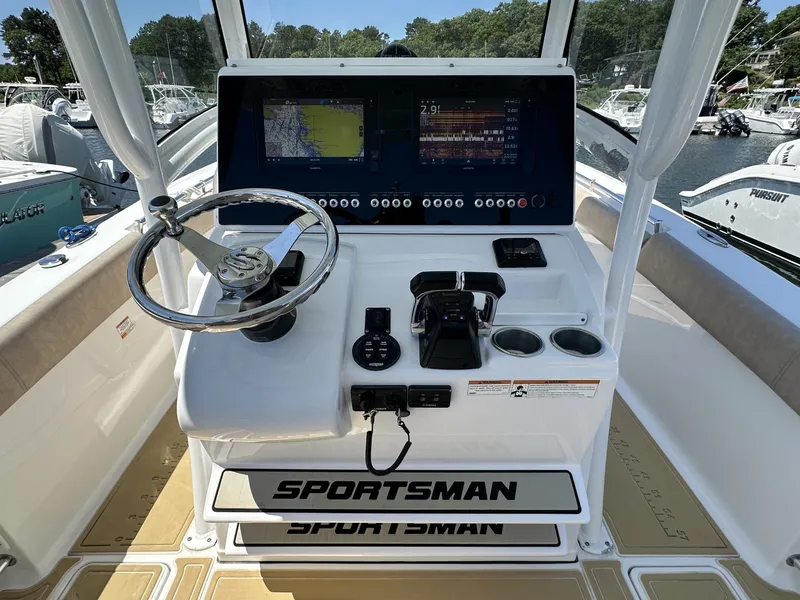 Slide: The Image of Sportsman 28 2019 - 6930666