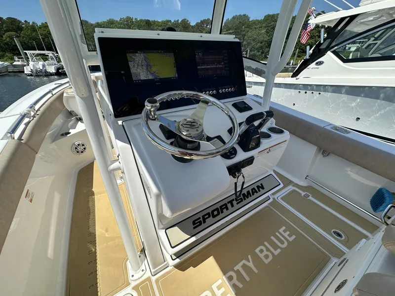 Slide: The Image of Sportsman 28 2019 - 6930665