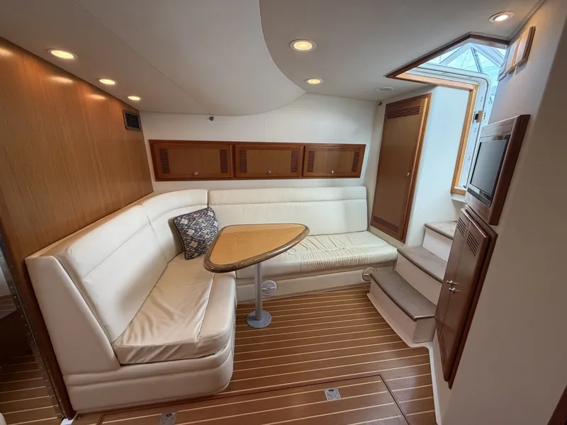 Slide: The Image of Cabo 40 Express 2004 - 7585604