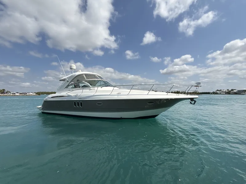 Slide: The Image of Cruisers 420 Express 2006 - 6936706