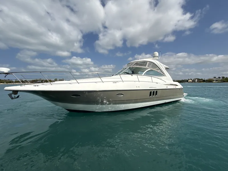 Slide: The Image of Cruisers 420 Express 2006 - 6936707