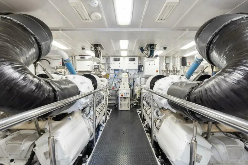 Slide: The Image of Westport Superyacht 2010 - 7384807