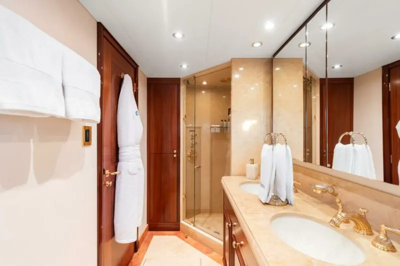 Slide: The Image of Westport Superyacht 2010 - 7384790