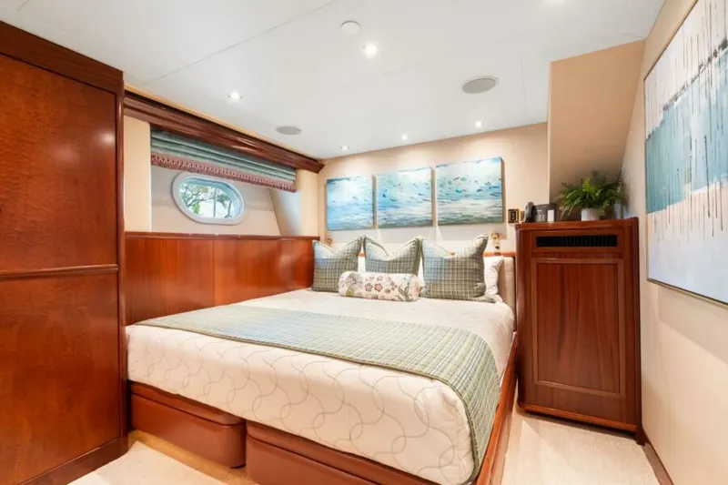 Slide: The Image of Westport Superyacht 2010 - 7384783