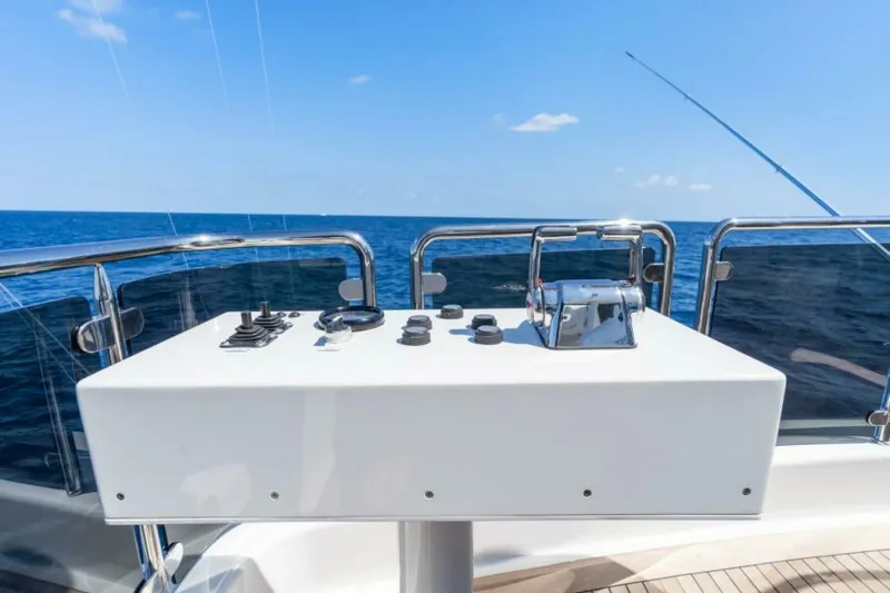 Slide: The Image of Westport Superyacht 2010 - 7384733