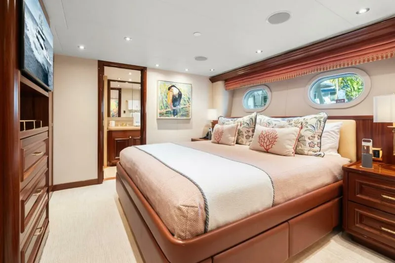 Slide: The Image of Westport Superyacht 2010 - 7384788