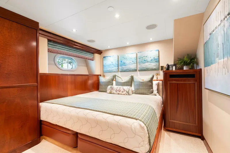 Slide: The Image of Westport Superyacht 2010 - 6936853