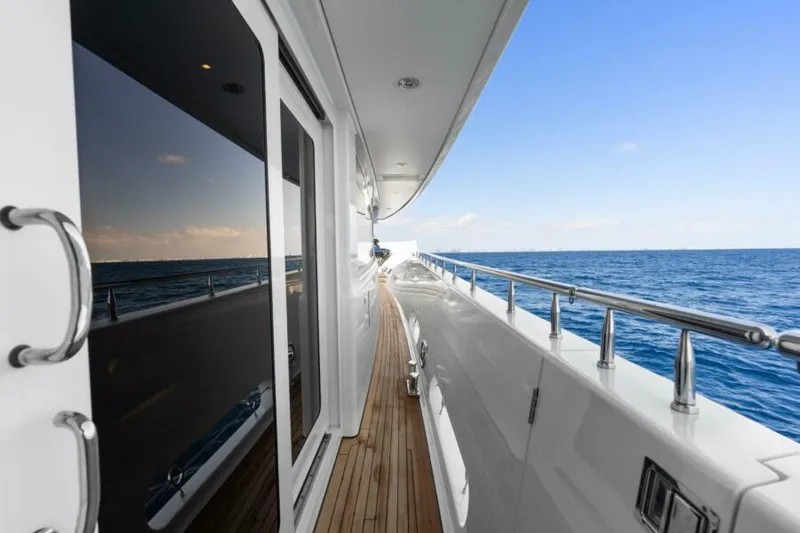 Slide: The Image of Westport Superyacht 2010 - 7384729