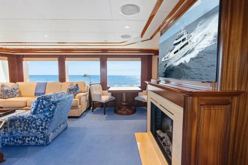 Slide: The Image of Westport Superyacht 2010 - 6936811