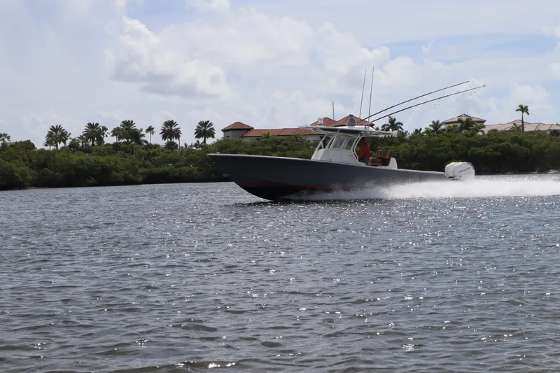 Slide: The Image of Valhalla Boatworks 33 2020 - 7288465