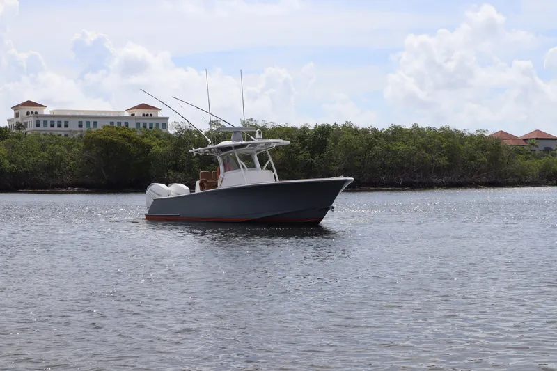 Slide: The Image of Valhalla Boatworks 33 2020 - 7288466