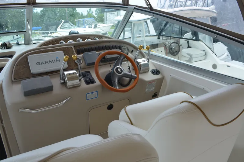 Slide: The Image of Sea Ray 310 Sundancer 1999 - 6941936