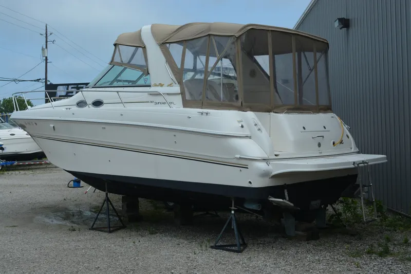 Slide: The Image of Sea Ray 310 Sundancer 1999 - 6941858