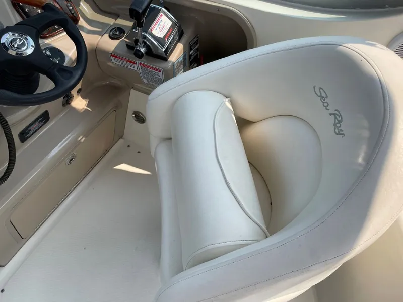 Slide: The Image of Sea Ray Sundancer 280 2005 - 6941429