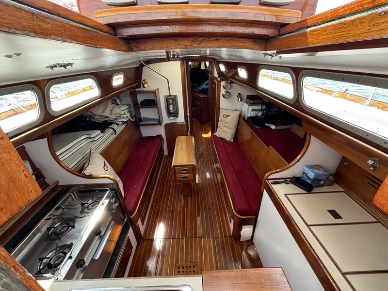 Slide: The Image of Hinckley Yachts B-40 1974 - 6943713