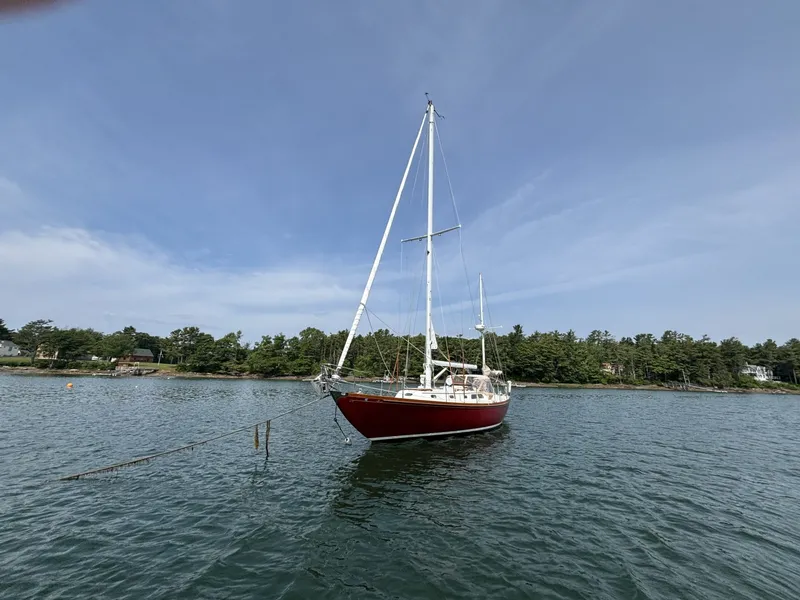 Slide: The Image of Hinckley Yachts B-40 1974 - 6943384
