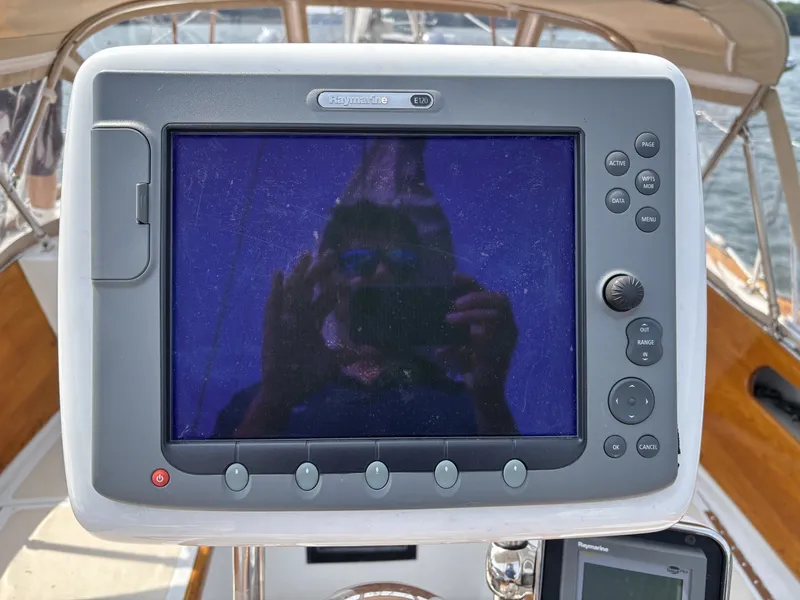 Slide: The Image of Hinckley Yachts B-40 1974 - 6943472