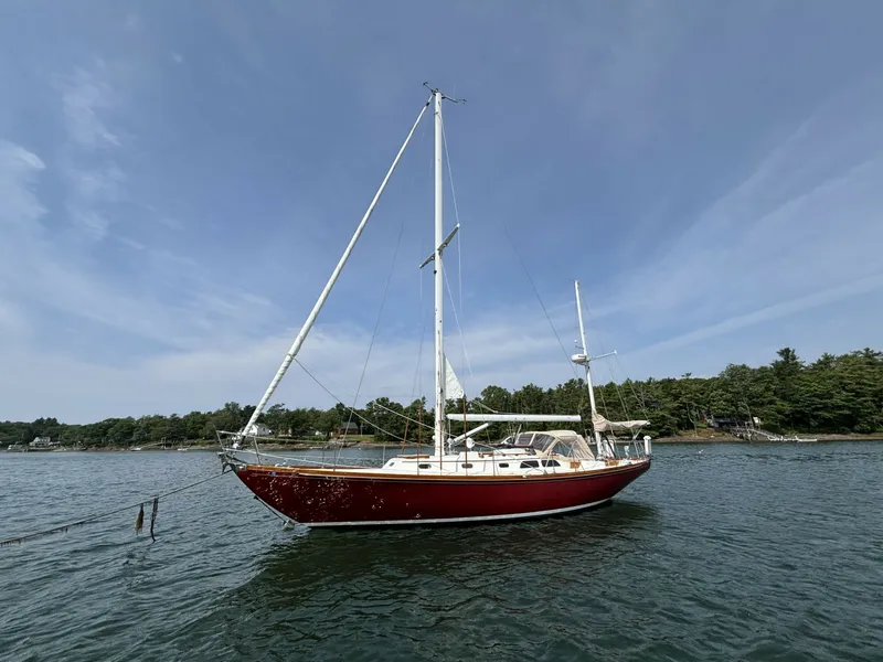 The Image of Hinckley Yachts B-40 1974 - 6942678